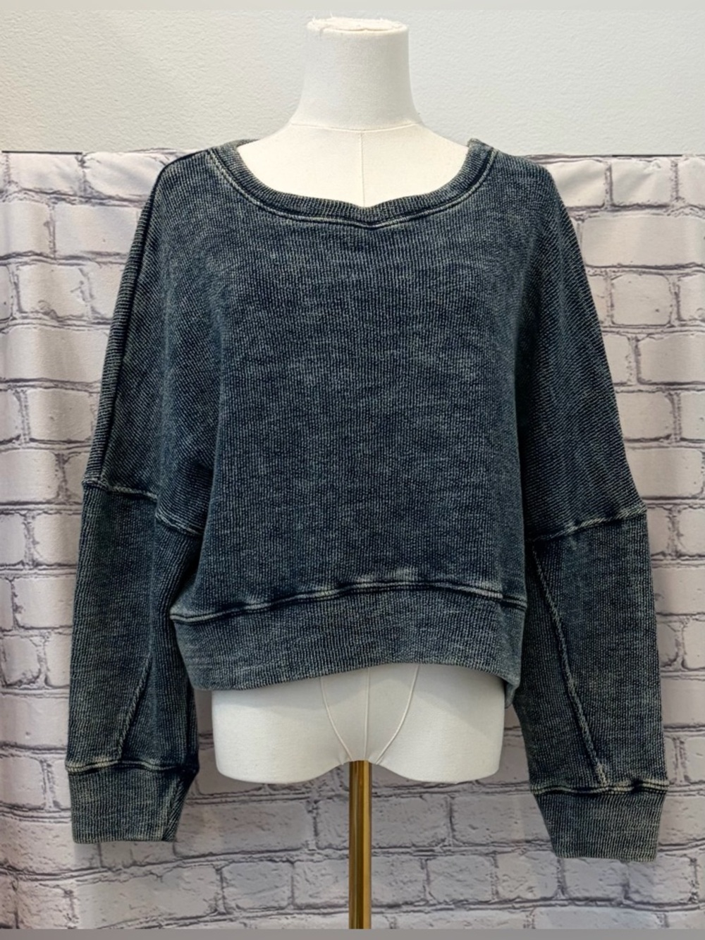 Stateside:M Women Marled Navy and Cream Crewneck Top
